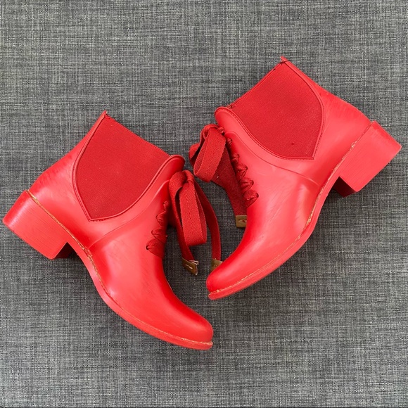 Bernardo Lacey Rain Boot - Picture 5 of 11